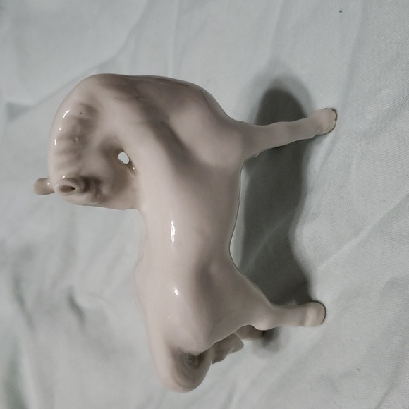 Blanc de Chine White Porcelain horse figurines, set of 2 - Picture 3 of 13